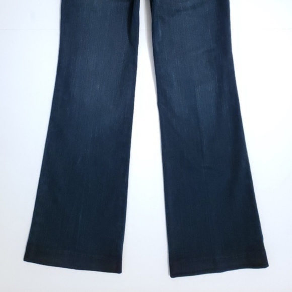 Tommy Bahama RELAXED BOOTCUT Embellished Jeans 6 R - Picture 7 of 8